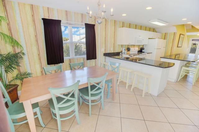 Stunning 8 Bedroom New Updates, Walk To Beach Bars, Main Street Myrtle Beach Extérieur photo